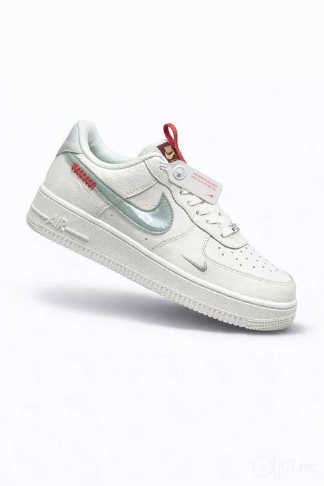 Кроссовки Nike Air Force 1 Low, размеры от 36 до 45.