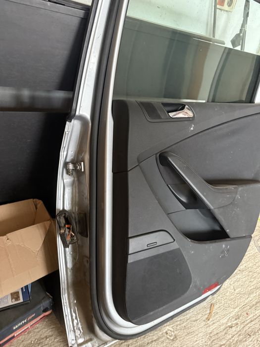 Portiera dreapta spate PASSAT B6