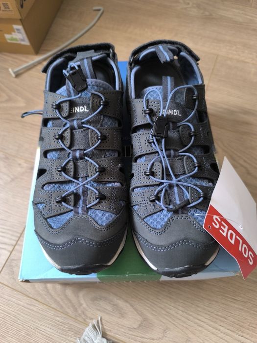 Meindl Нови оригинални дамски туристически сандали номер 39