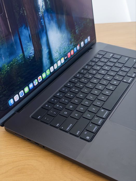 Macbook Pro 16” M4 Pro 24 512 30 cicluri impecabil
