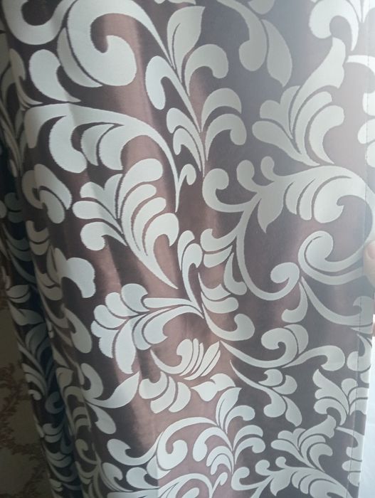 Продам шторы 3 шт