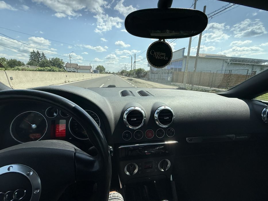 AUDI TT 2004 — imagine 4