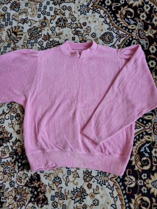 Продам новые шерстяные вещи  осень- весна