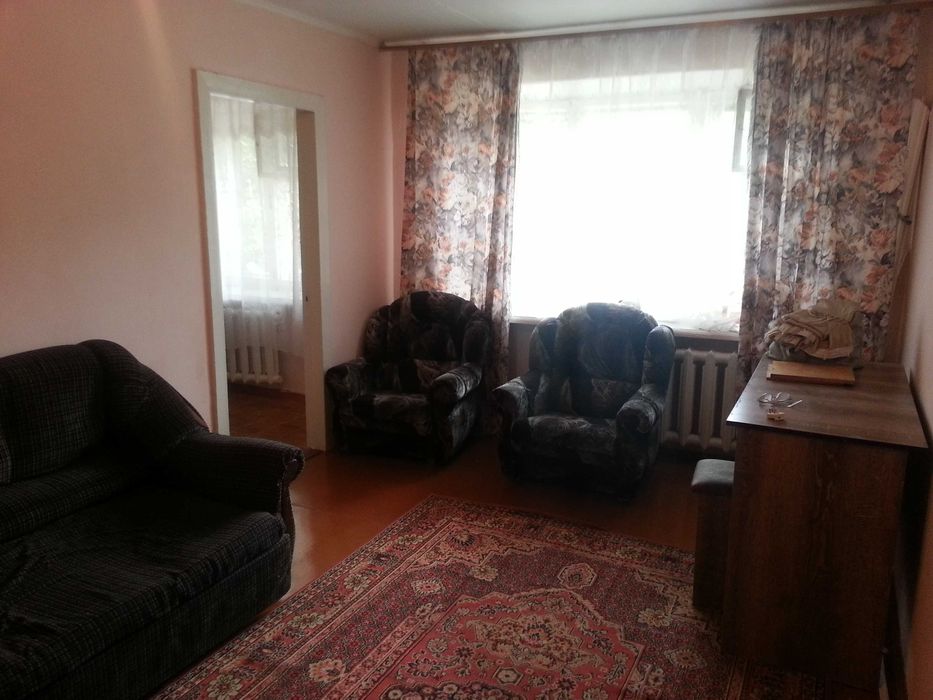 сдам квартиру трёх комнатную