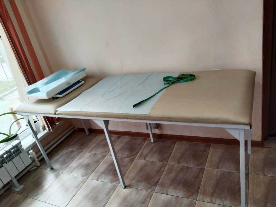 Кушетка медицинская