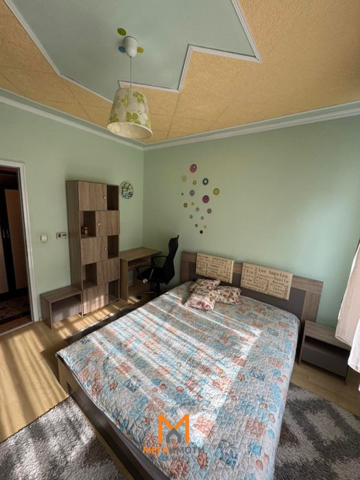 Дава под наем 3-стаен гр. Севлиево - гр. Севлиево 80m²