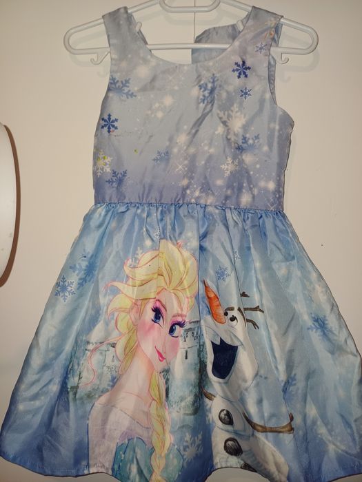 Rochie m 134 hm si 128 disney
