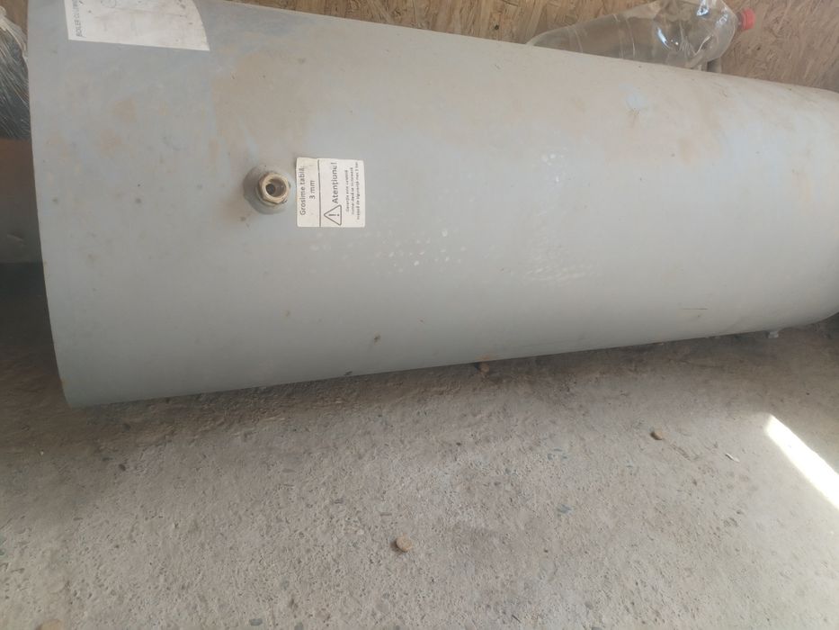Vând boiler pe lemne