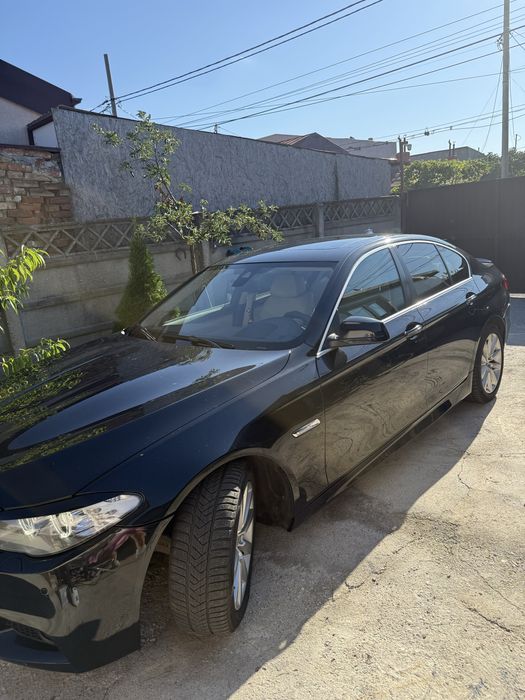 Bmw 530xd /258cp/ full