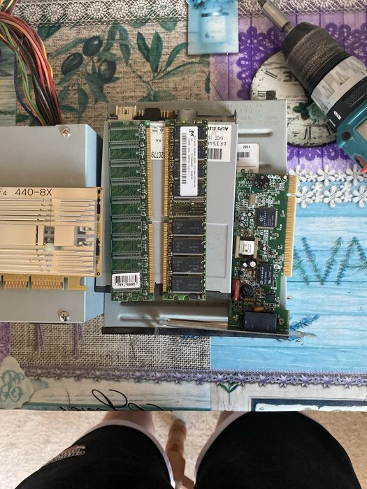 piese pc anii 2000