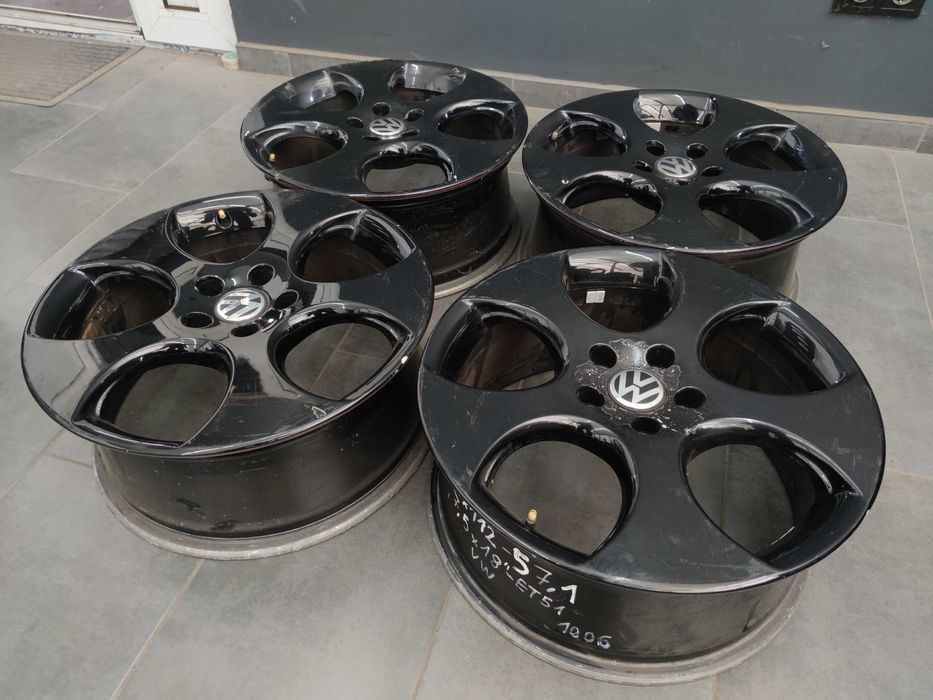 Джанти 18 - Volkswagen Golf GTI