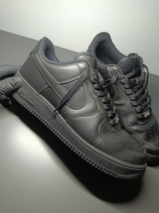 Black Nike Air Force 1