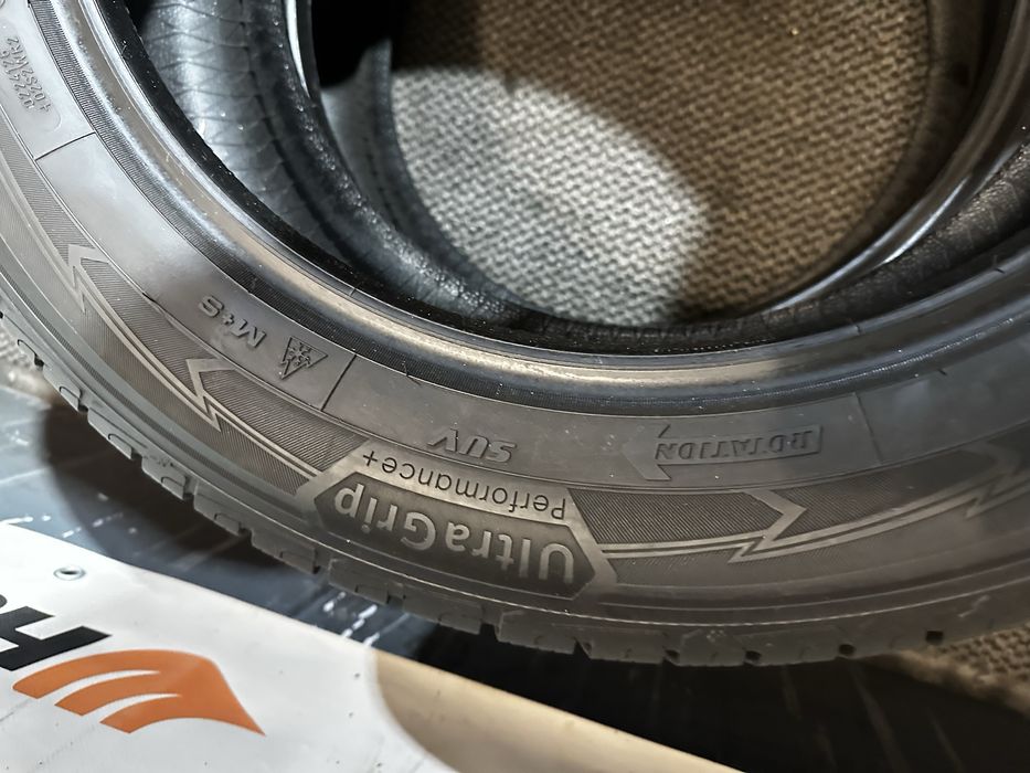 235/55 R18 104H XL- Goodyear UltraGrip Performance Suv M+S Oferta