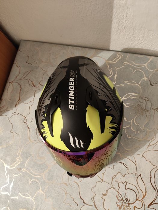 Продам мото шлем mt stinger
