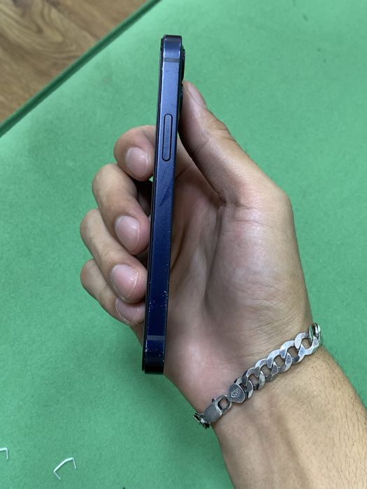 Продам iPhone 12 mini, 64 gb