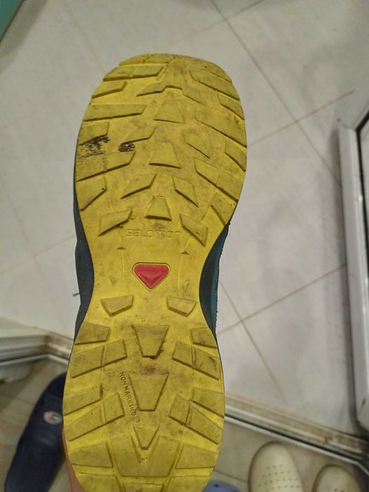 Туристически обувки Salomon 20 лв.