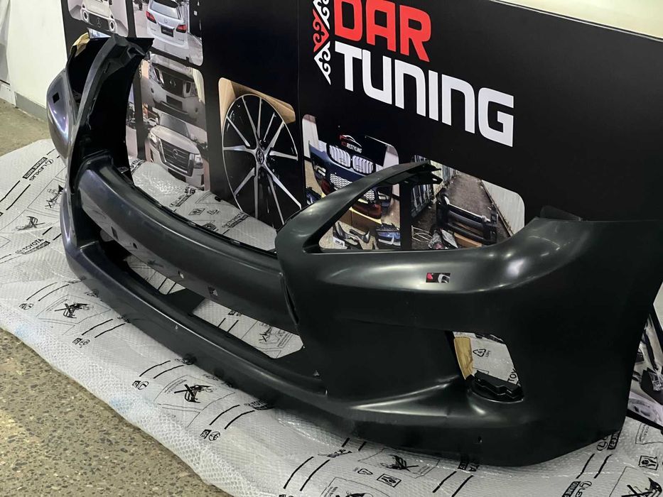 Передний бампер Lexus 570 новый оригинал