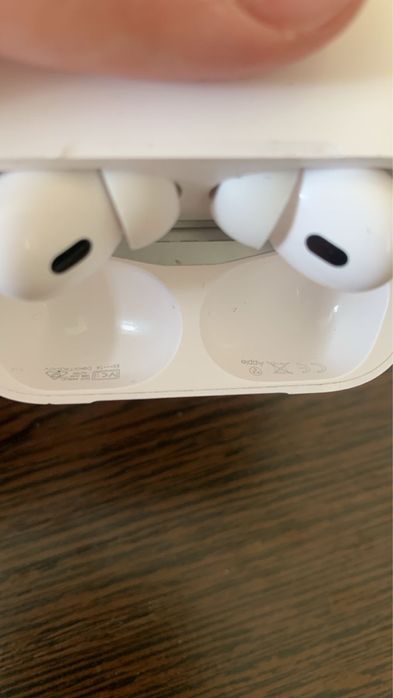 Продается AirPods Pro