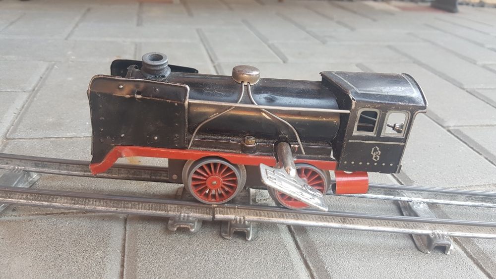 Trenulet vechi din fier