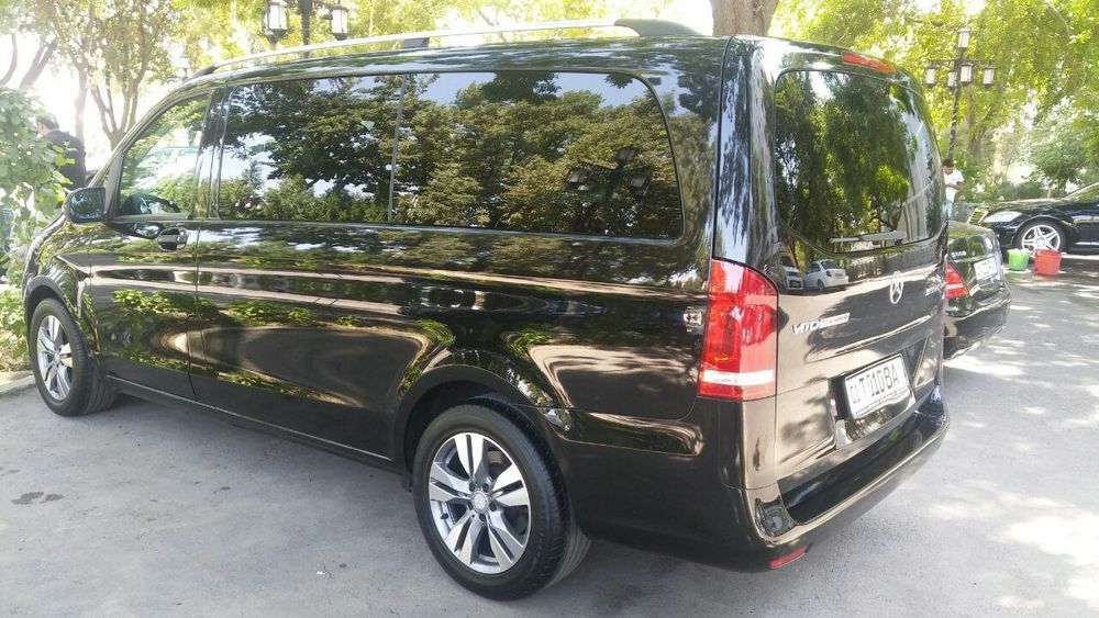 Сарпо машина фотиха учун  вито мерседес