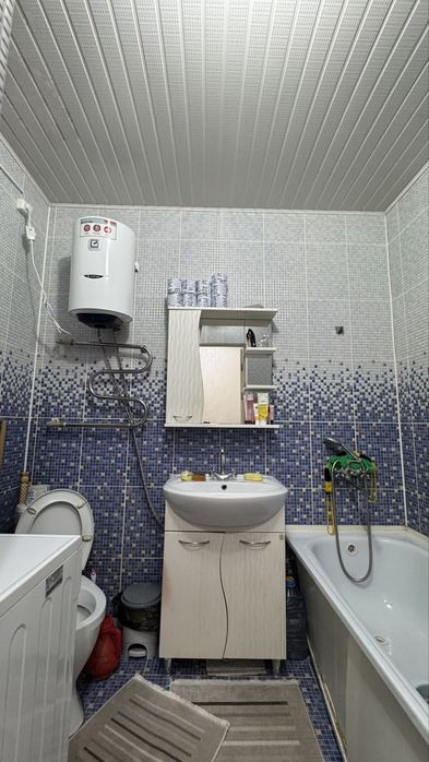 34мкр 5дом 2 бөлмелі үйімді сатамын