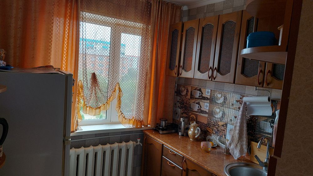 Продам квартиру Ремонт: косметический ремонт