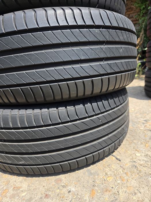 4бр. 215 55 16 Michelin летни.