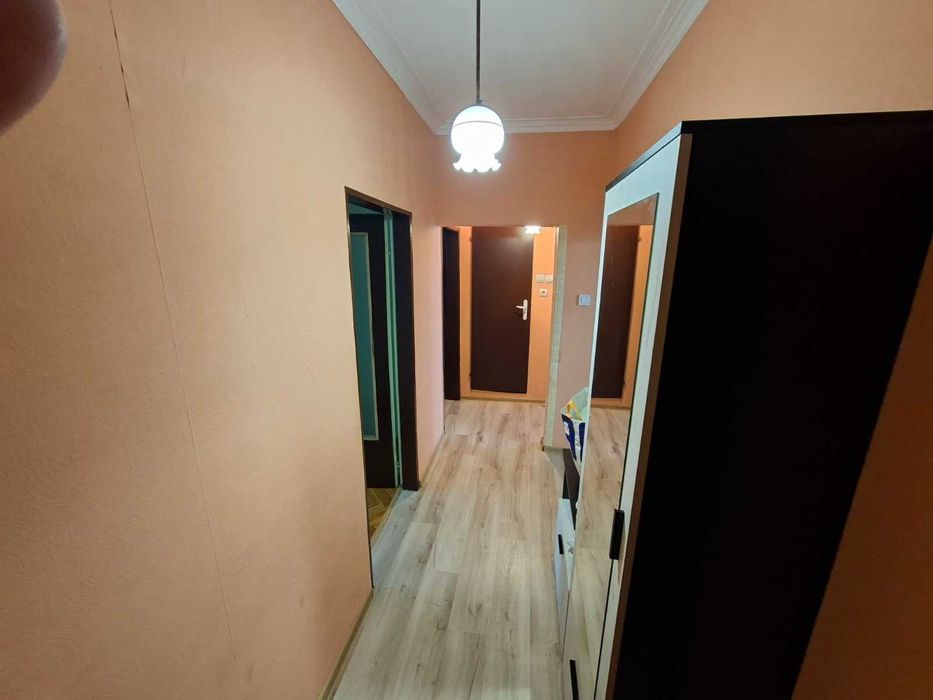 Дава се под наем Тристаен апартамент в София, Център - 90 кв.м за 746.64 € - Снимка #11