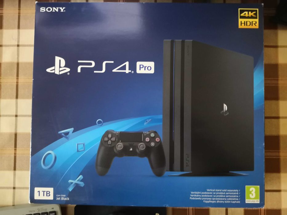 Vand Playstation 4 Pro + SSD 1TB - ca nou