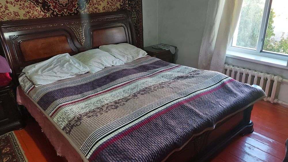 Мебель для спальны.