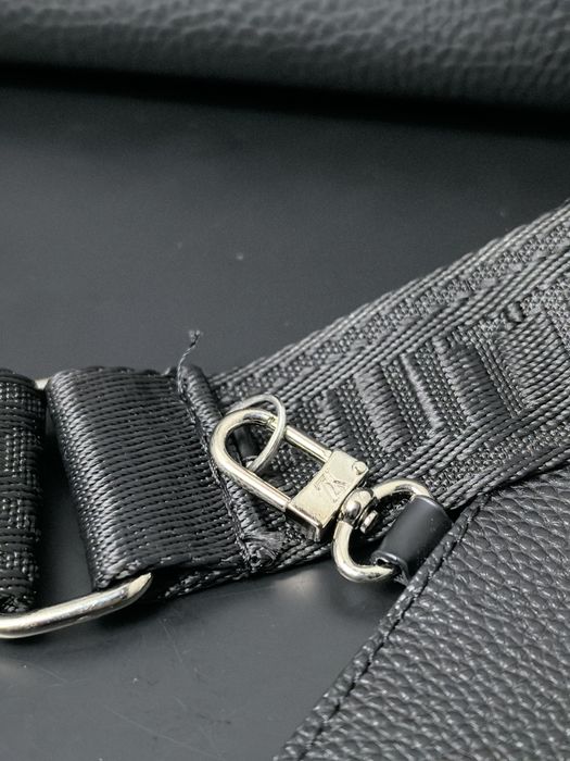 Luis Viton чанта тип плик