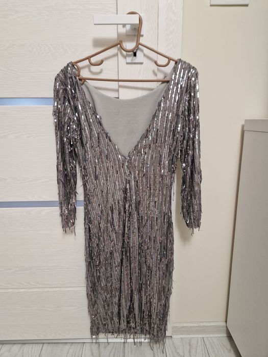 Rochie nouă cu paiete