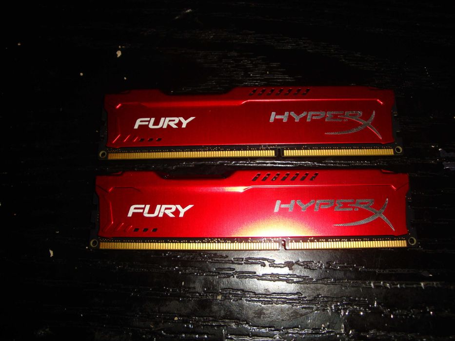 Kit memorie ram ddr3 8gb kingston hyperX Fury 1866Mhz HX318C10FRK2/8