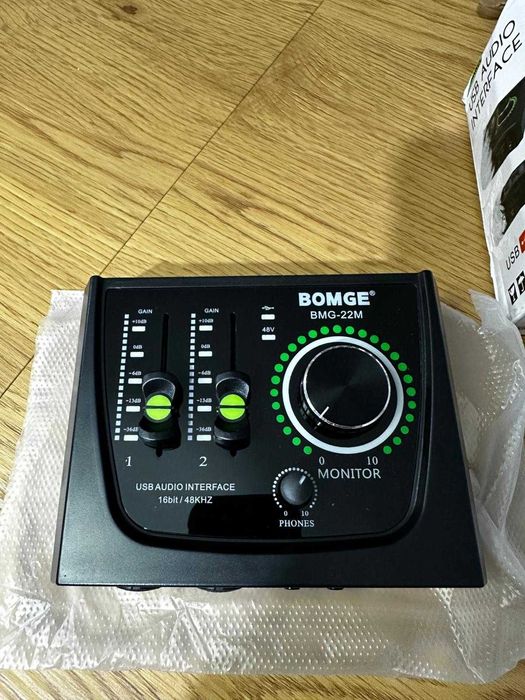 Audio interface USB BOMGE pentru podcast streaming studio