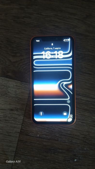 продам айфон хр сделено под 17 про
