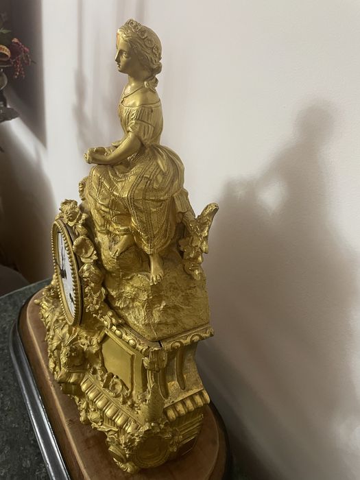Ceas bronz dore  aurit , Autentic pret 1200€