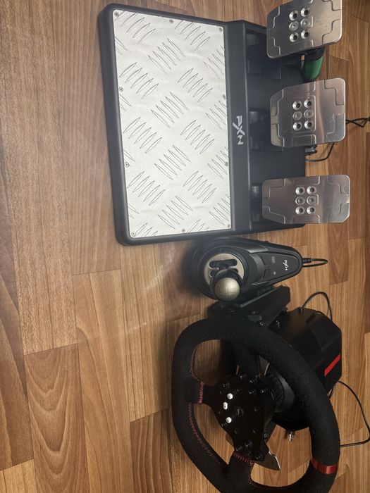 Игровой руль PXN V10
