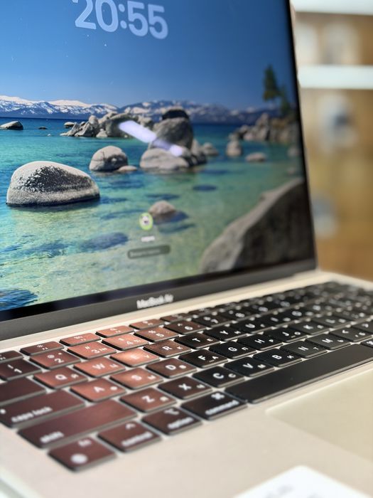 MacBook Air M1 256GB PhoneLab