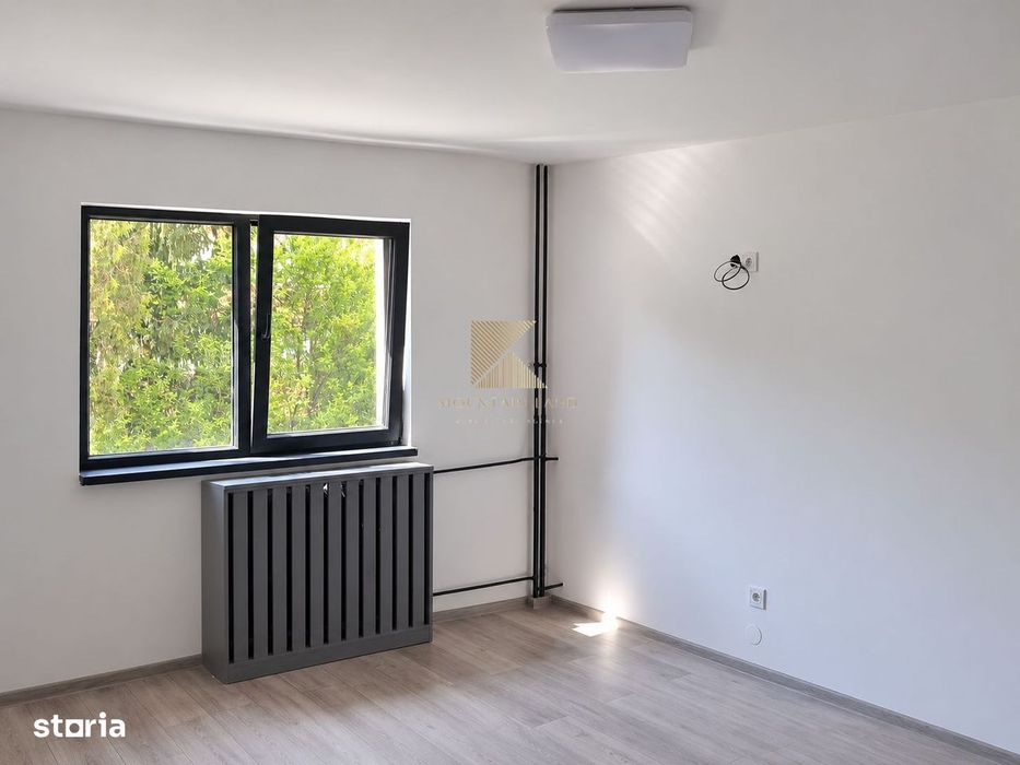 Apartament 33 mp, complet renovat, Electroprecizia, Etaj 2, Pivnita