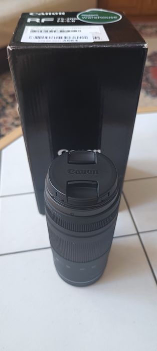 Canon RF 75-300mm   F4-5,6