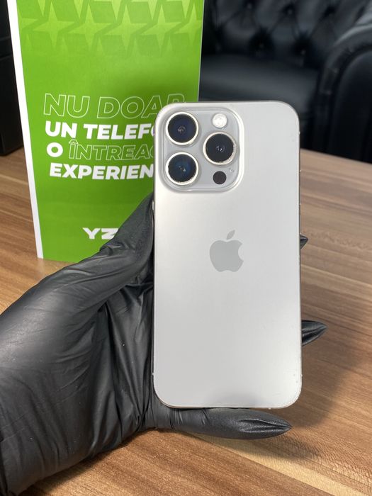 iPhone 15 Pro • 128 GB • Natural Titanium