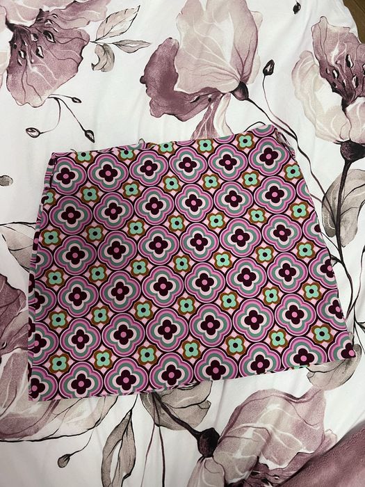 Пола Zara размер С