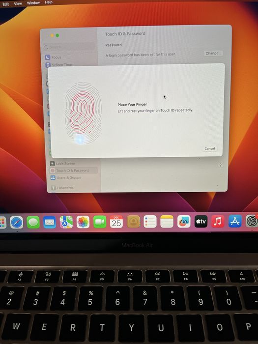 Macbook Air A2179 , model 2020, impecabil