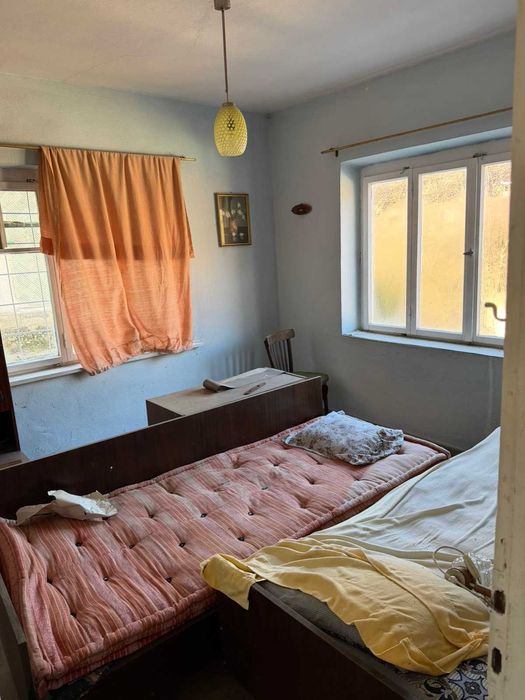 Продава се Къща в с. Нареченски бани, Област Пловдив - 250 кв.м за 135 €/кв.м - Снимка #14