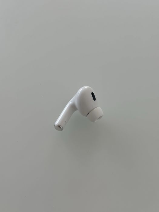 Airpods Pro 2 - casca stanga