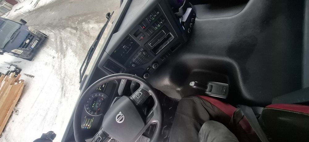 Volvo FMX    460