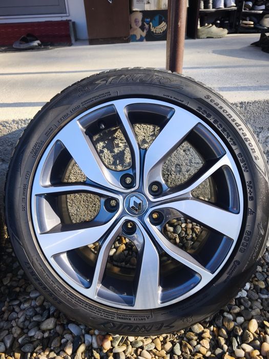 Jante originale Renault Celsium R17 5x114.3 ET43 – Megane 4 – OEM