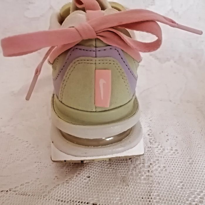 Дамски маратонки