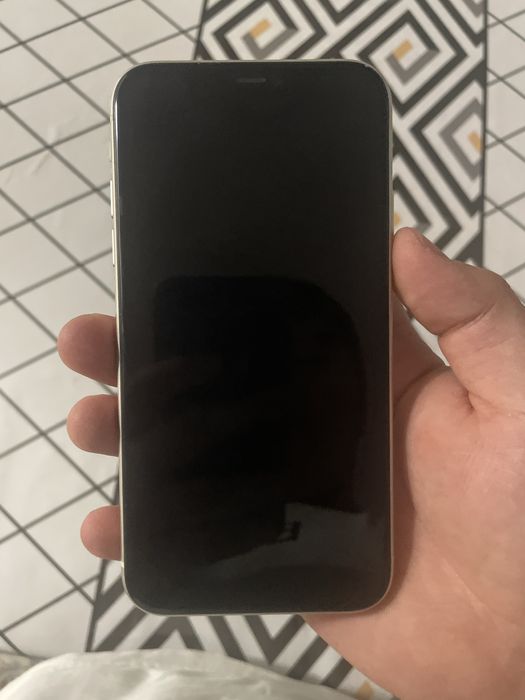 Iphone 11 срочно продам