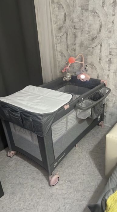 Продам кровать-манеж